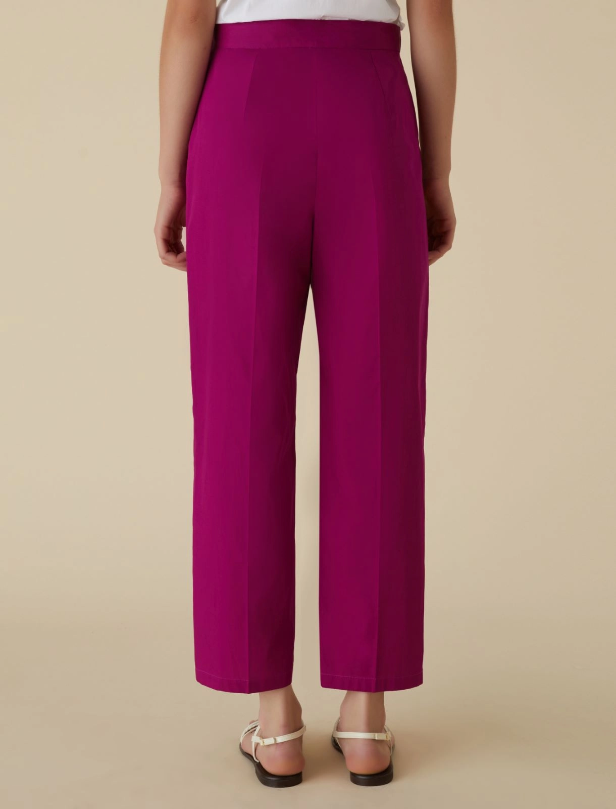 Straight-leg trousers