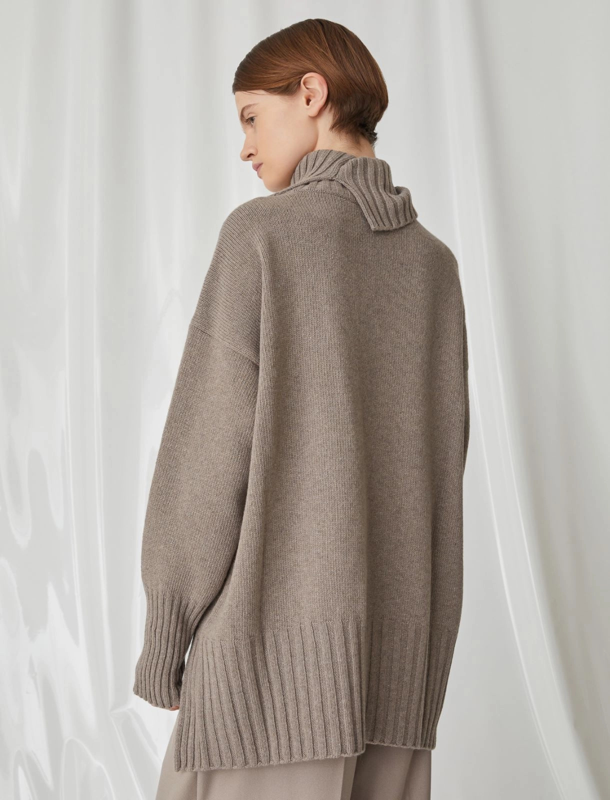 High-neck sweater