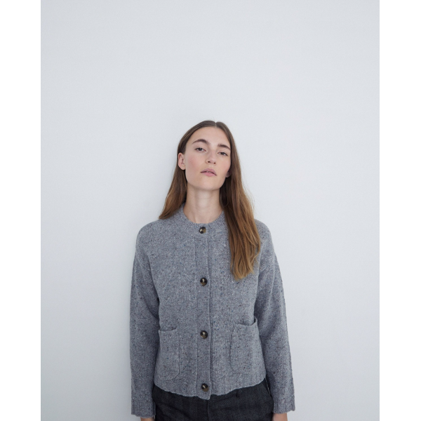 Wool cardigan buttons grey