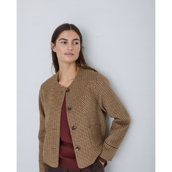 Reversible handmade short jacket ocher