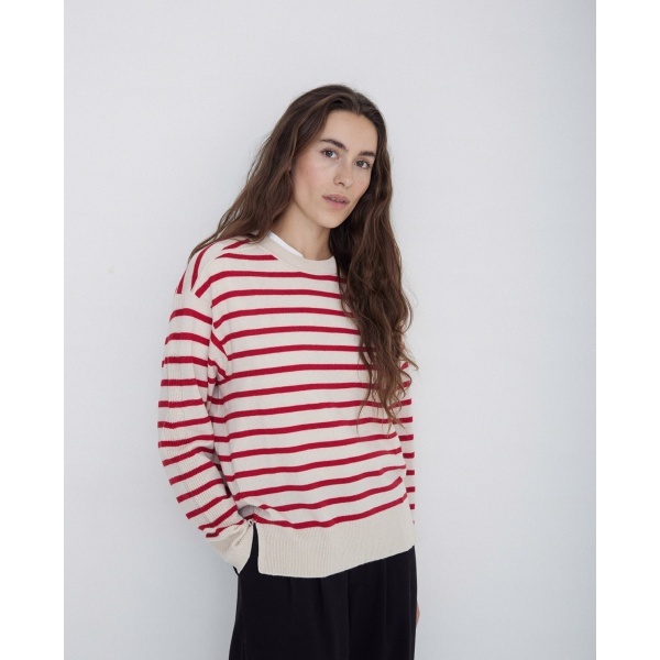 Striped sweater with cashmere red