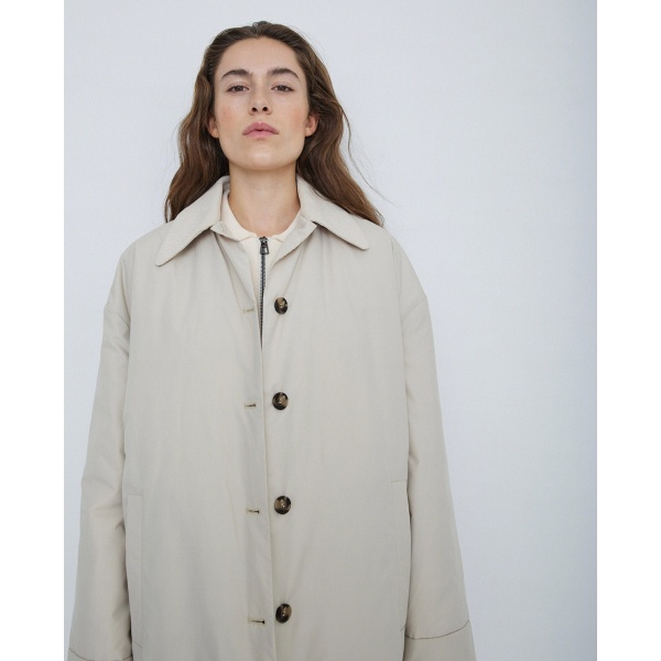 Long waterproof coat light beige