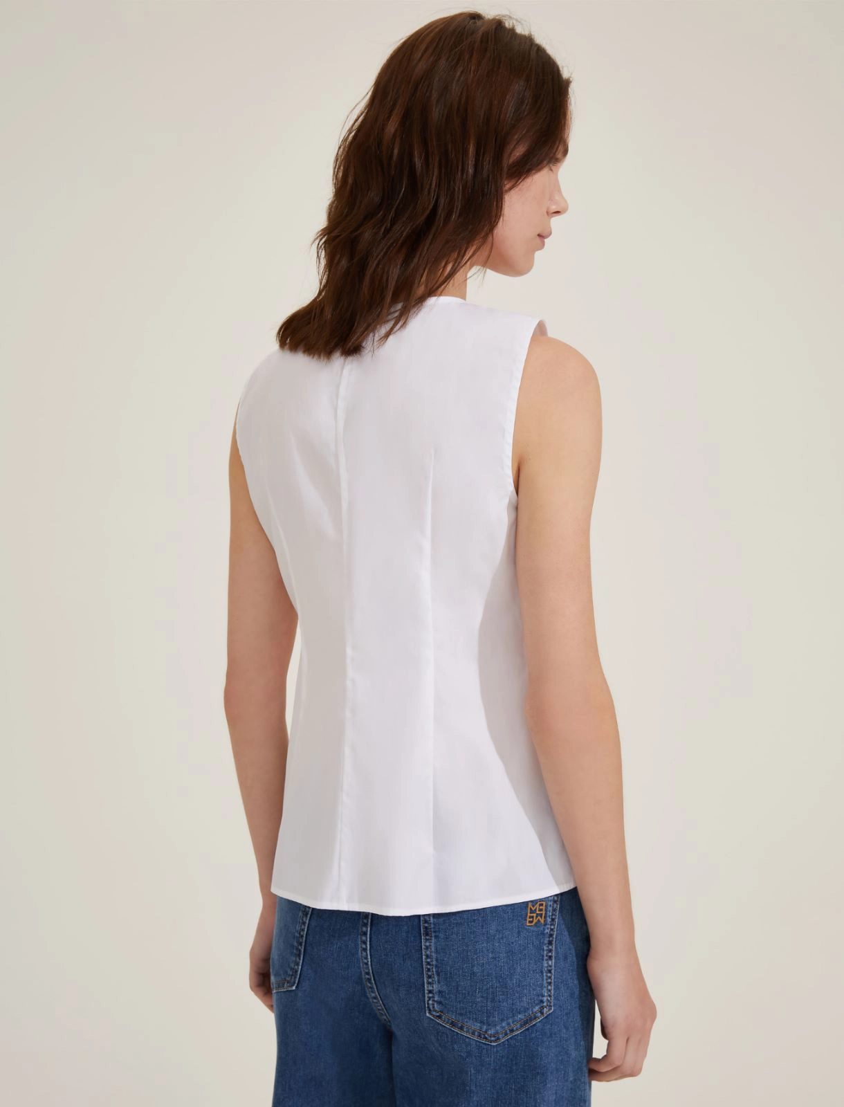 Sleeveless ruched blouse - White