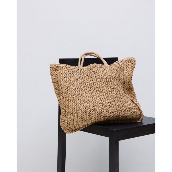 Natural raffia shopper bag