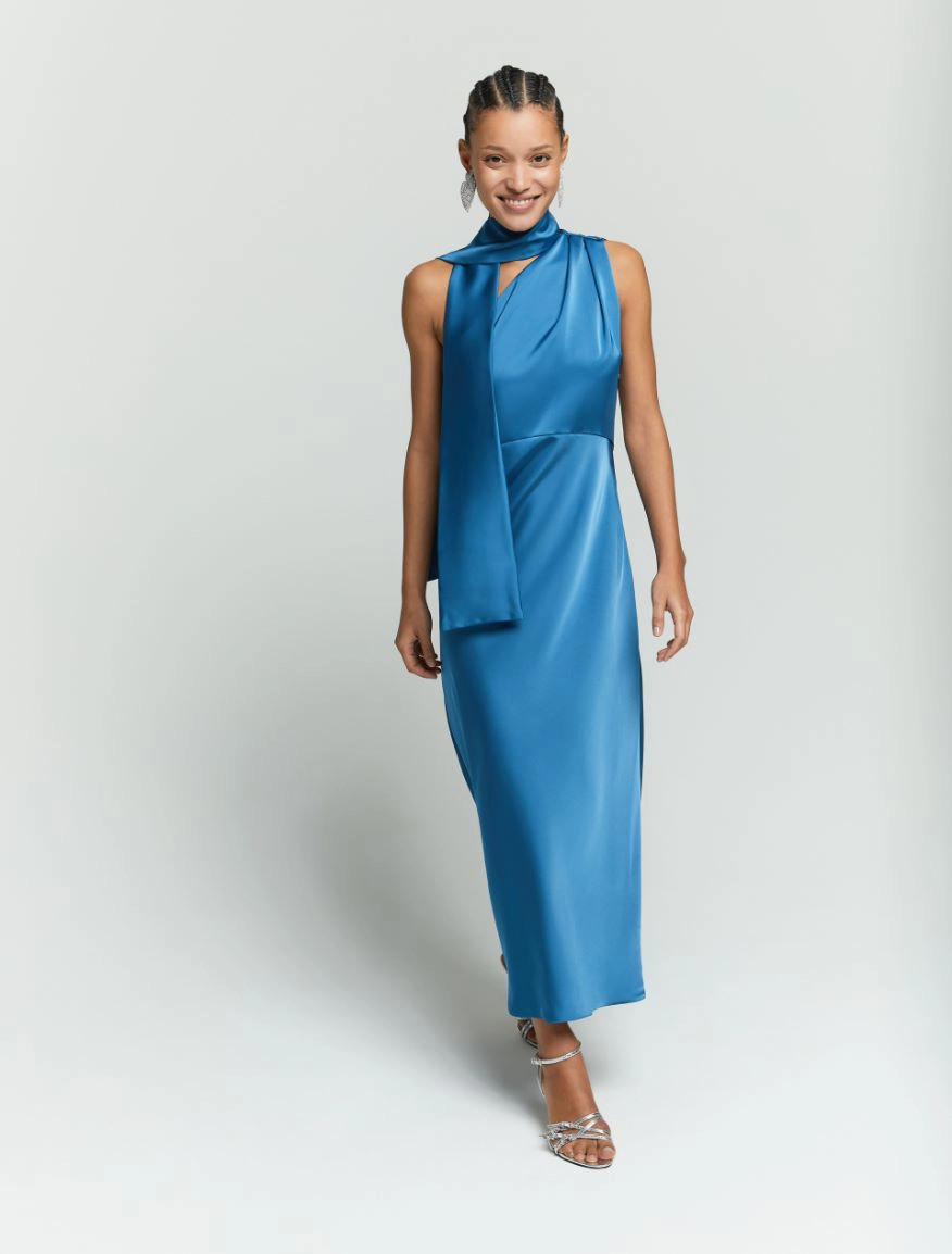 Figure-skimming dress