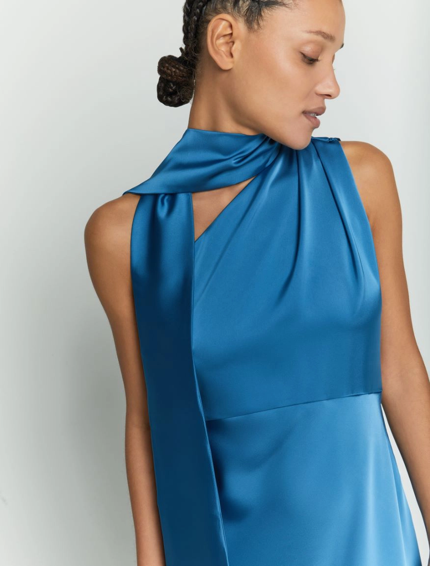 Figure-skimming dress